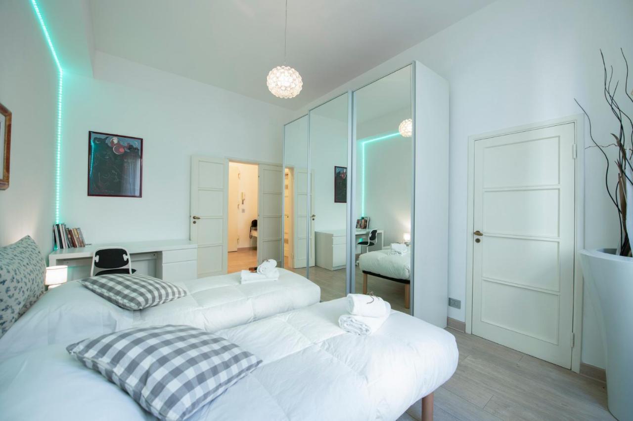 Mamo Florence - Amalia Piazza Signoria Apartment Экстерьер фото