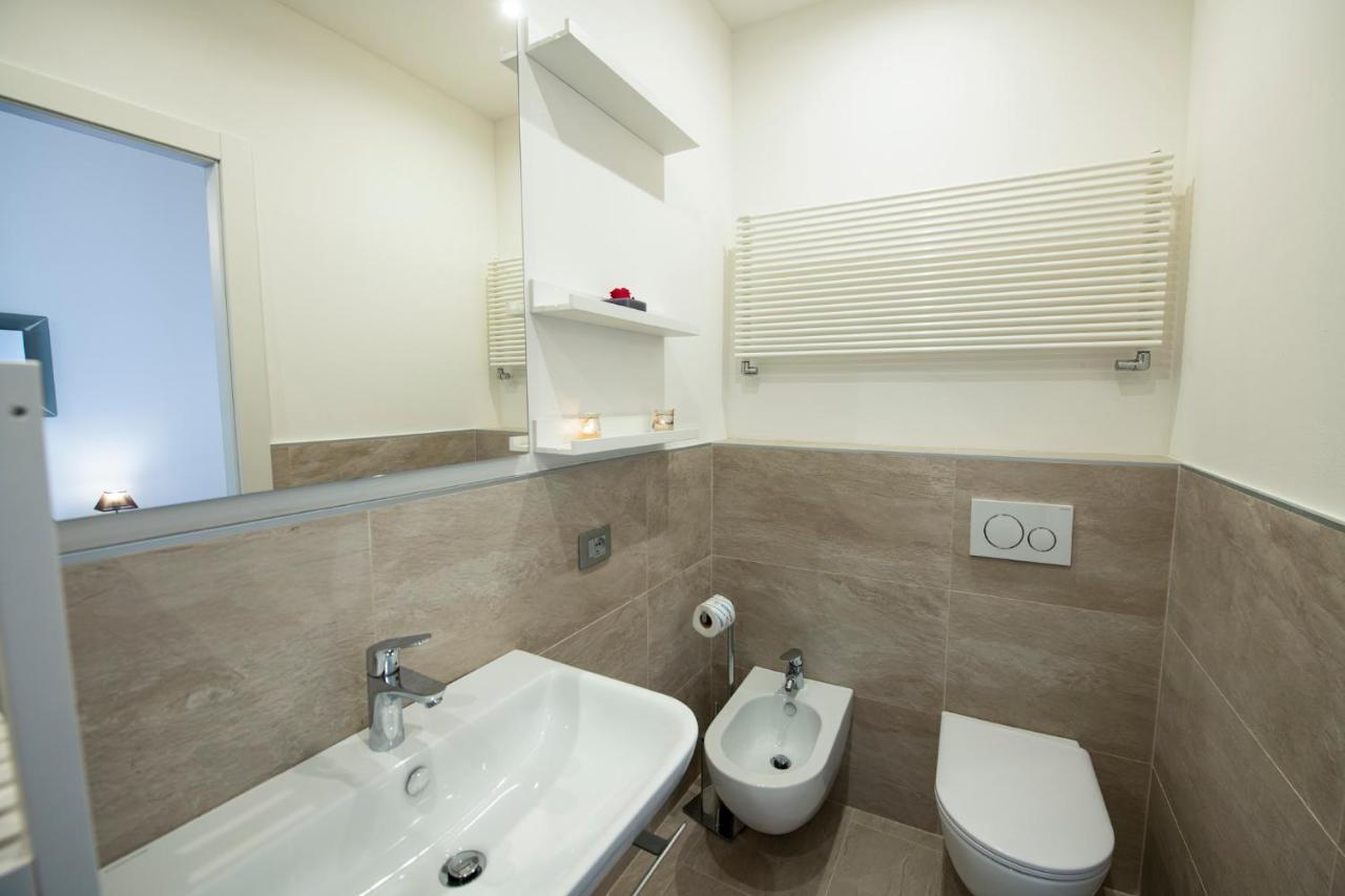 Mamo Florence - Amalia Piazza Signoria Apartment Экстерьер фото