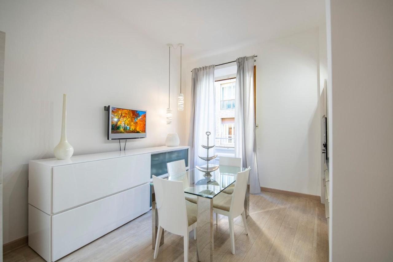 Mamo Florence - Amalia Piazza Signoria Apartment Экстерьер фото